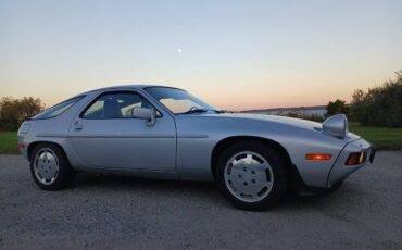 Porsche-924-1986-silver