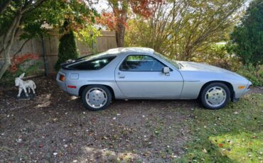 Porsche-924-1986-silver-7