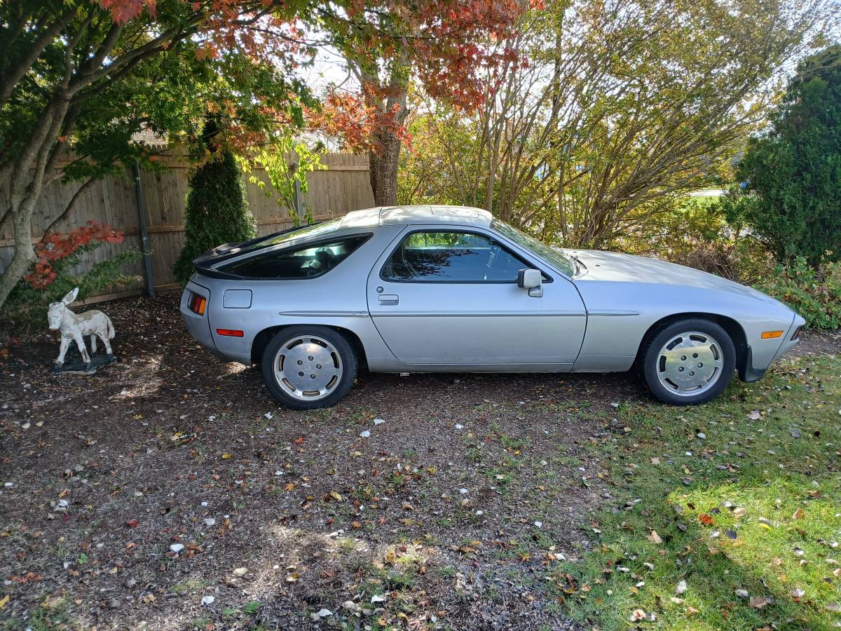 Porsche-924-1986-silver-7