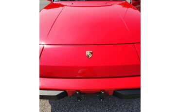 Porsche-924-1987-Red-Black
