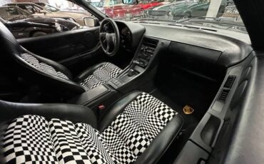 Porsche-924-1987-black-3