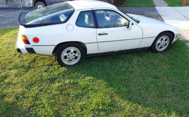 Porsche-924-1987-white-9