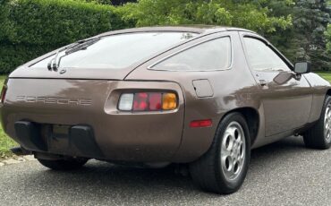 Porsche-928-1978-11