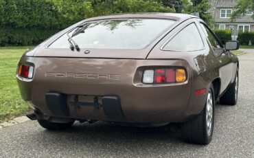Porsche-928-1978-12