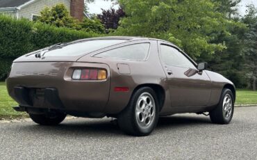 Porsche-928-1978-14