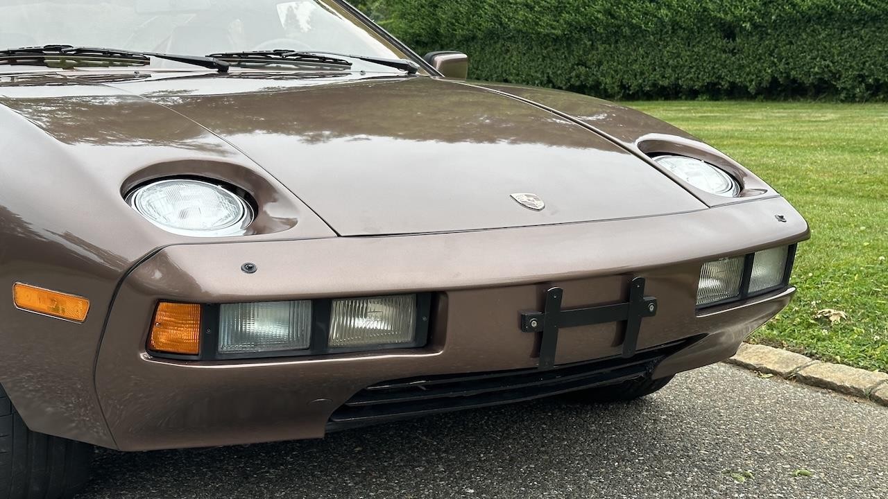 Porsche-928-1978-17