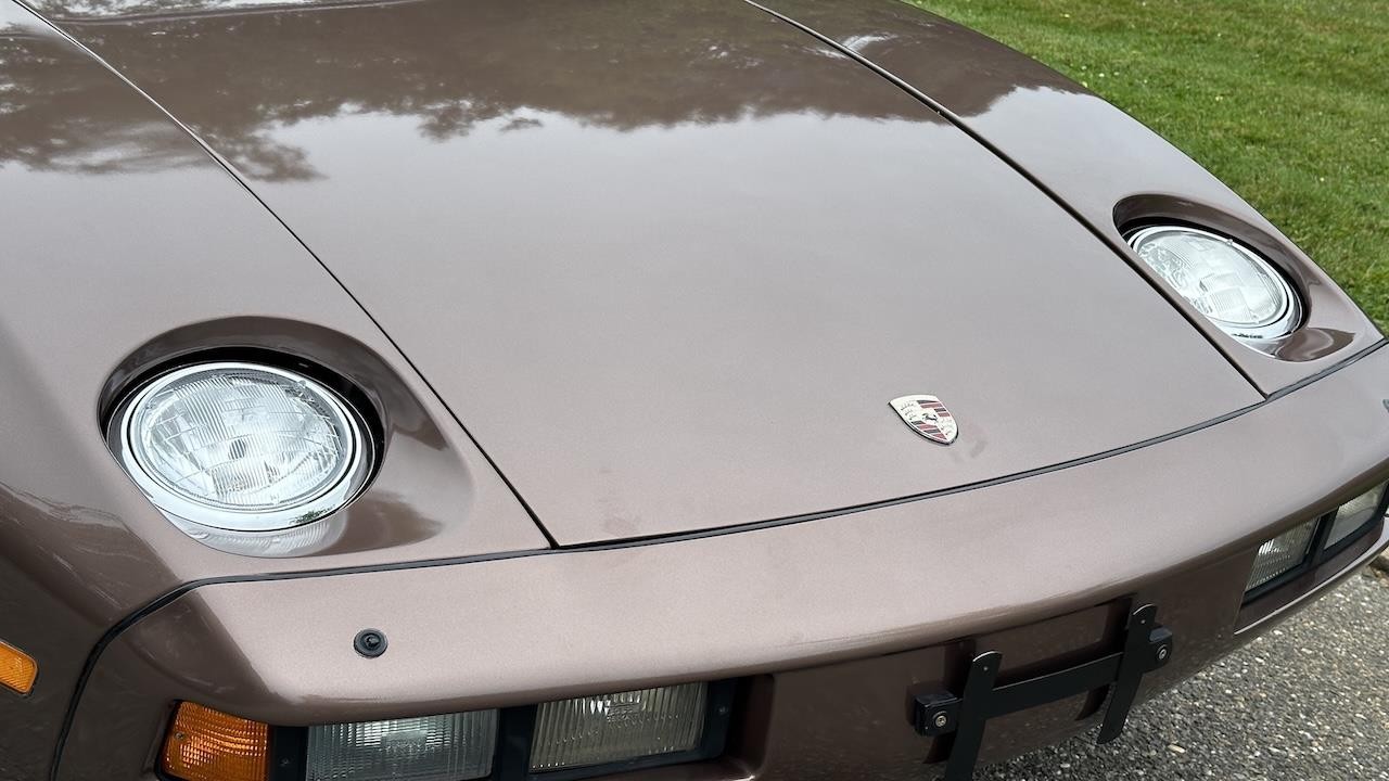 Porsche-928-1978-18