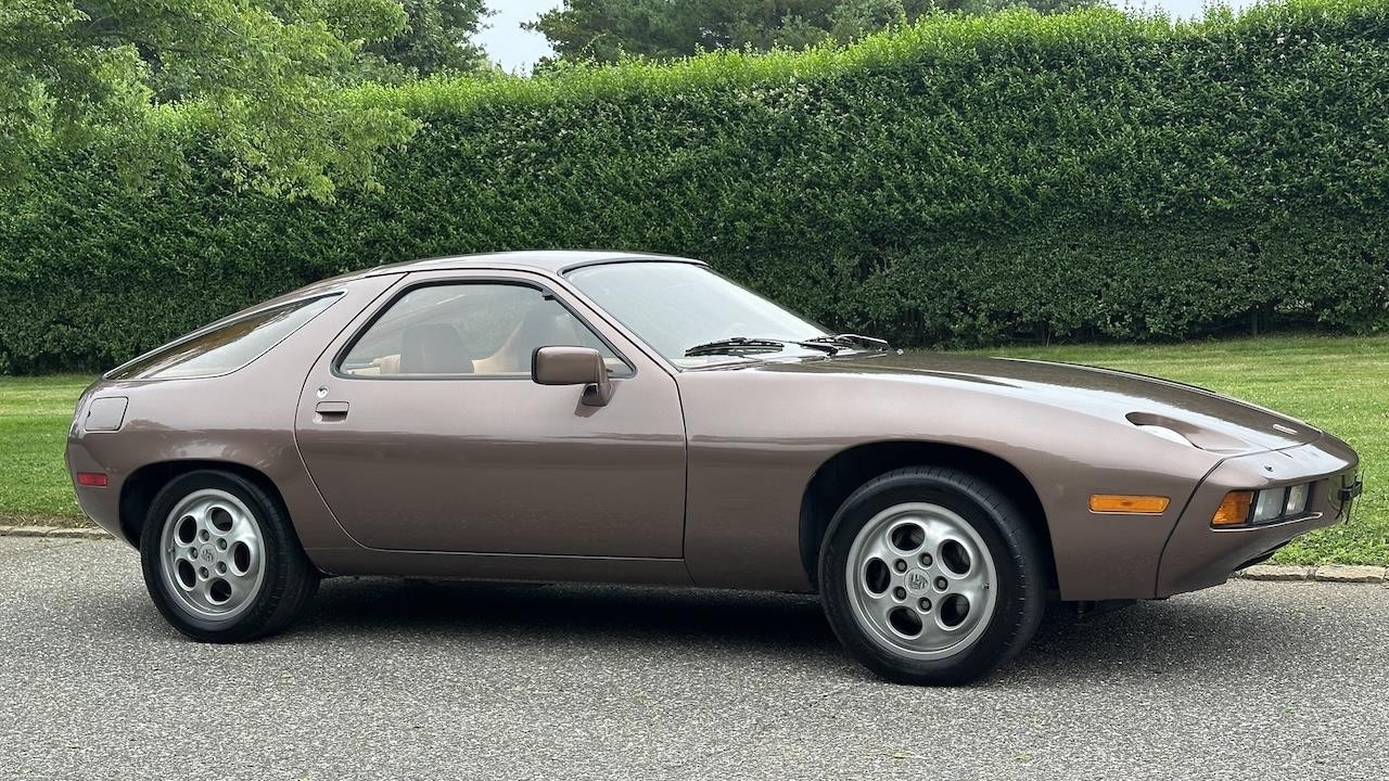 Porsche-928-1978-23
