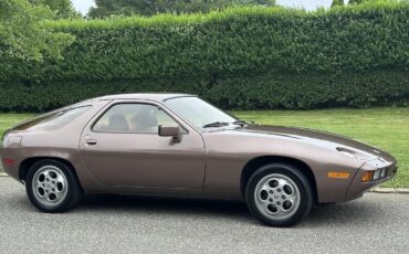 Porsche-928-1978-24