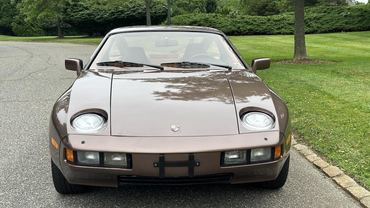 Porsche-928-1978-3
