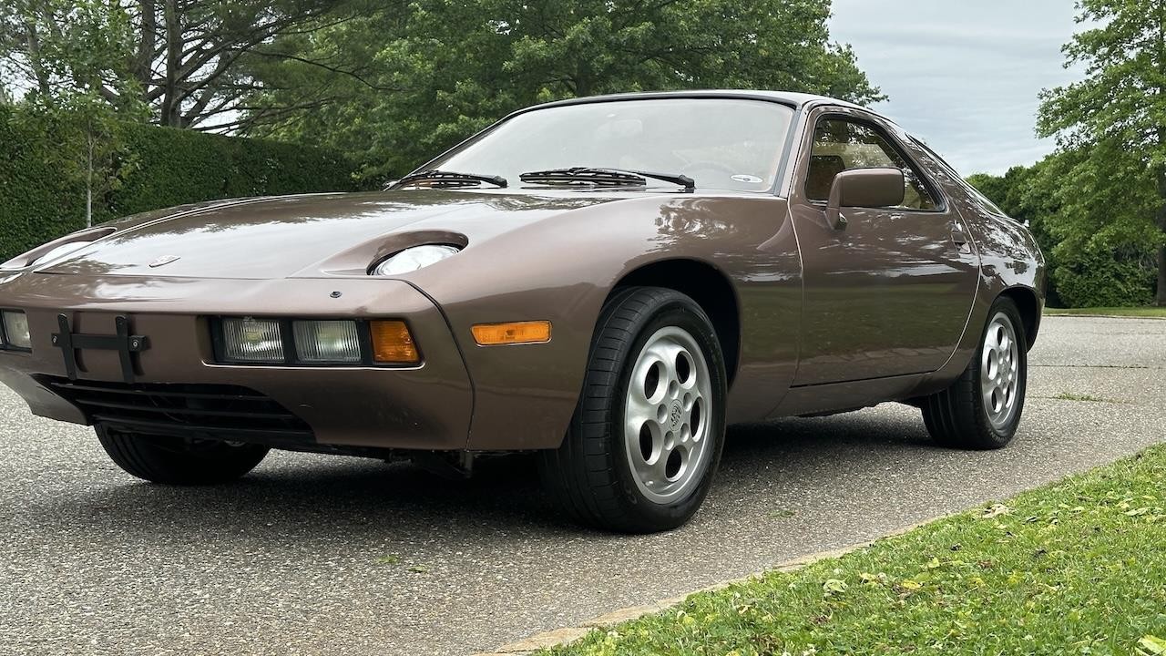 Porsche-928-1978-31