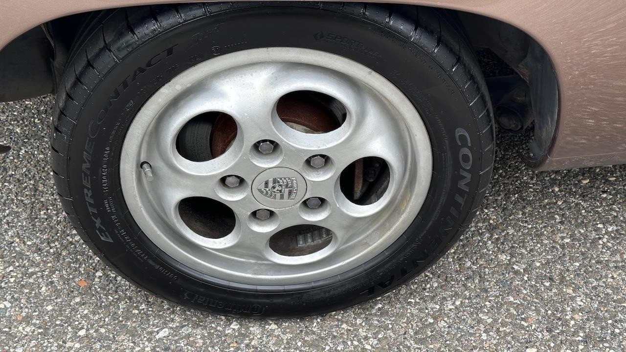 Porsche-928-1978-34