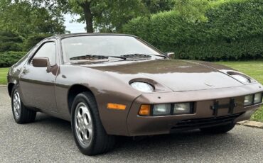 Porsche-928-1978-4