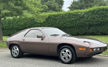 Porsche-928-1978-6