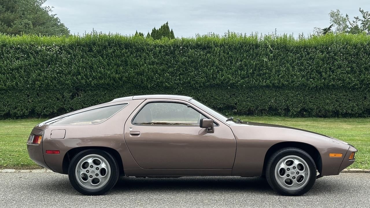 Porsche-928-1978-8