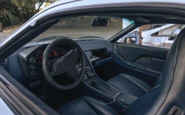 Porsche-928-1981-19