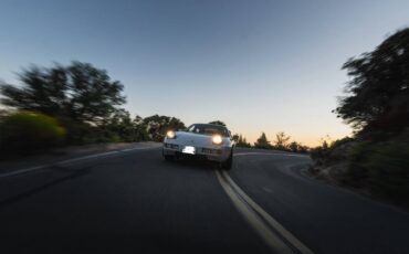 Porsche-928-1981-23