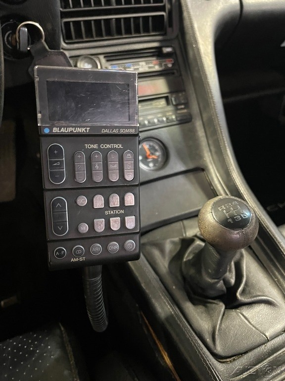 Porsche-928-1981-Hatchback-21