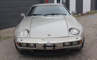 Porsche-928-1981-Hatchback-4