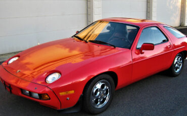 Porsche-928-1982-Coupe-6