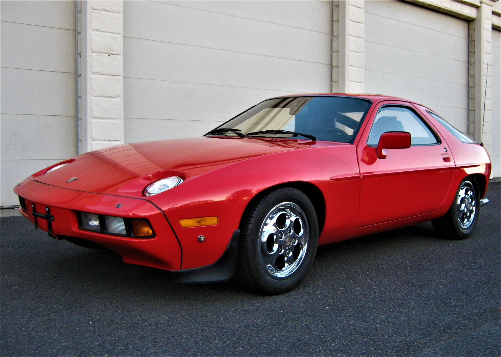 Porsche-928-1982-Coupe-7