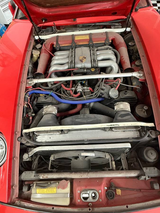 Porsche-928-1982-red-4