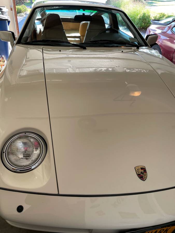 Porsche-928-1983-white-10
