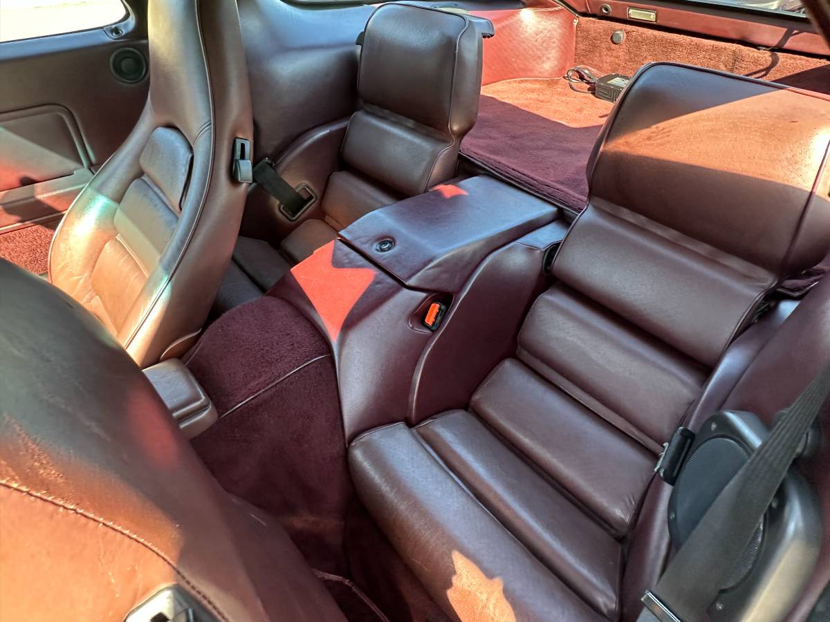 Porsche-928-1985-brown-11
