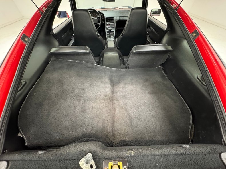 Porsche-928-1987-Guards-Red-Black-37