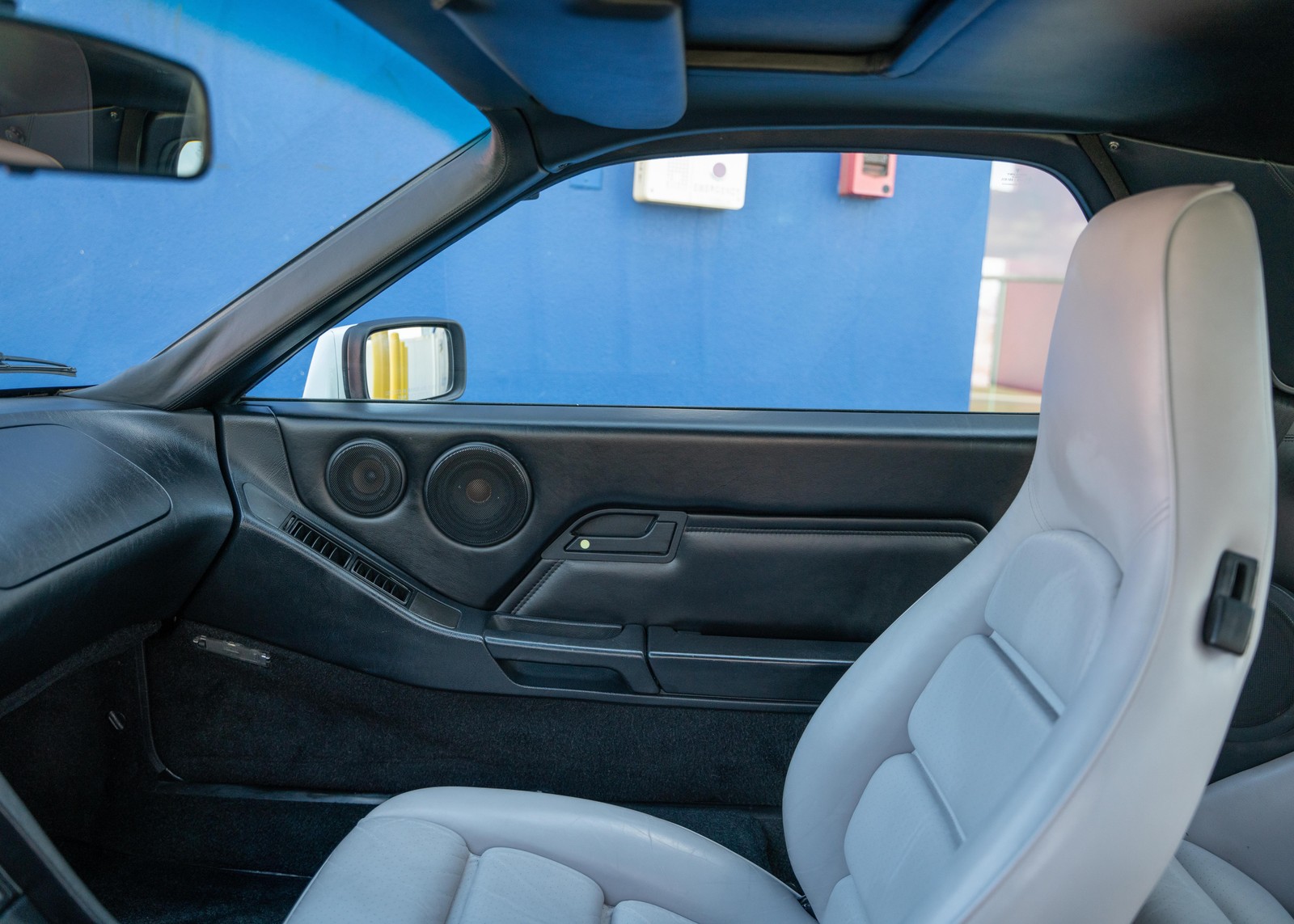 Porsche-928-1991-COUPE-2-DR-10