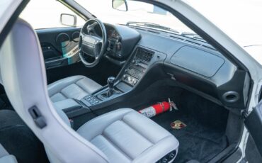 Porsche-928-1991-COUPE-2-DR-11