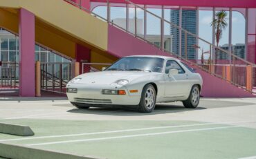 Porsche-928-1991-COUPE-2-DR-2