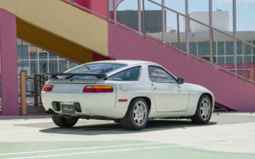 Porsche-928-1991-COUPE-2-DR-7
