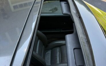 Porsche-928-1991-Coupe-21