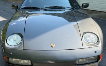 Porsche-928-1991-Coupe-3