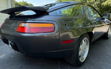 Porsche-928-1991-Coupe-5