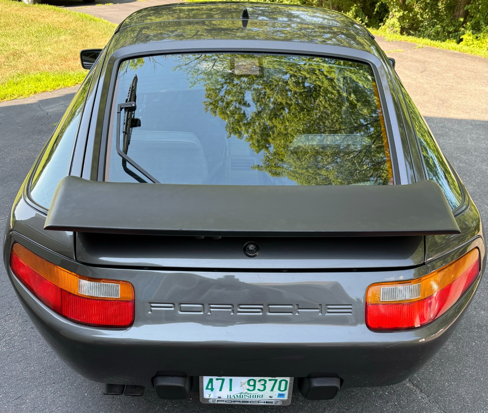 Porsche-928-1991-Coupe-6