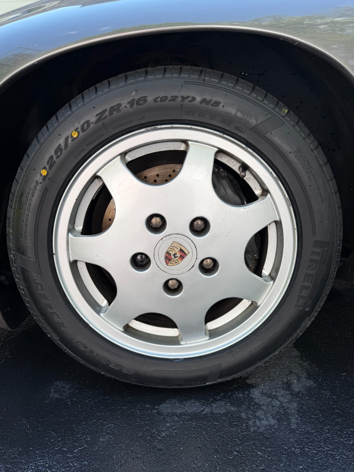 Porsche-928-1991-Coupe-8