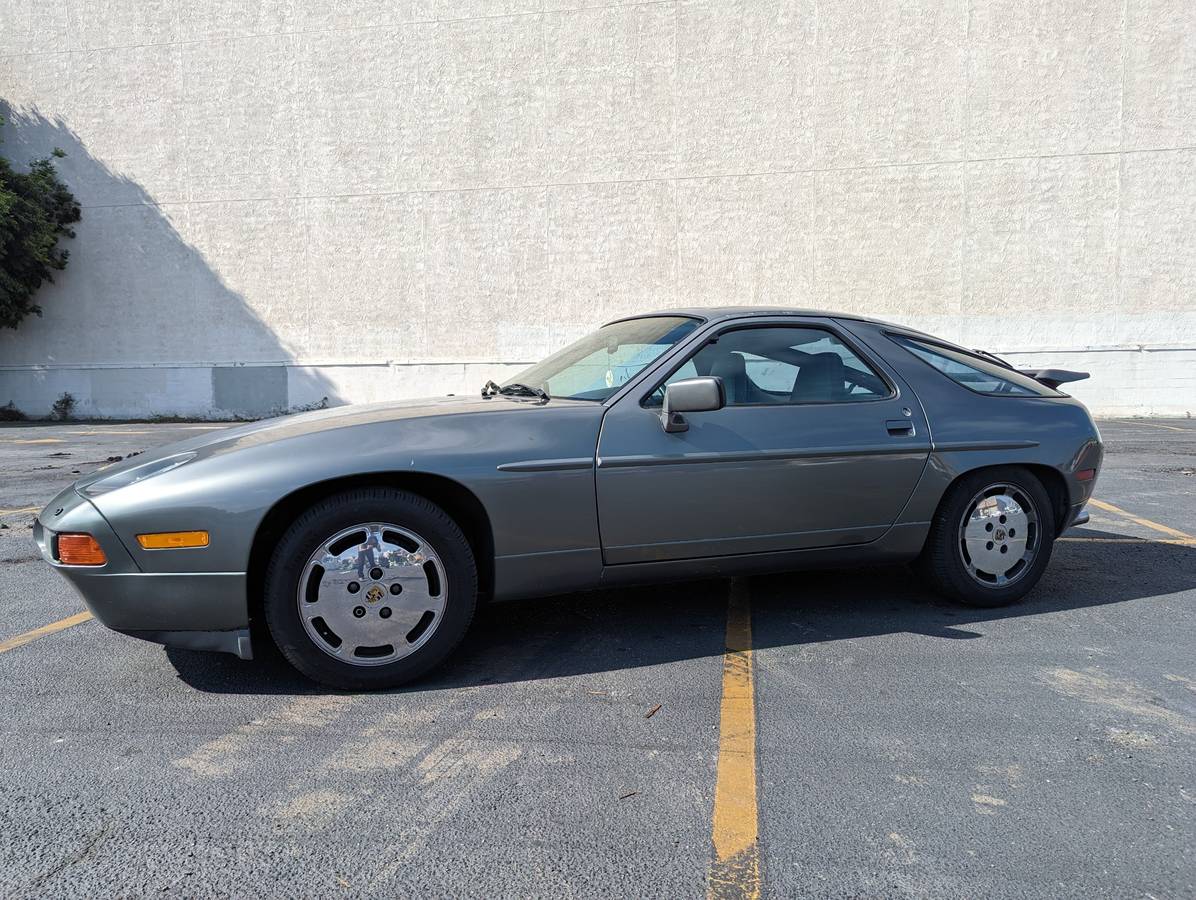 Porsche-928-s4-1988-green-1