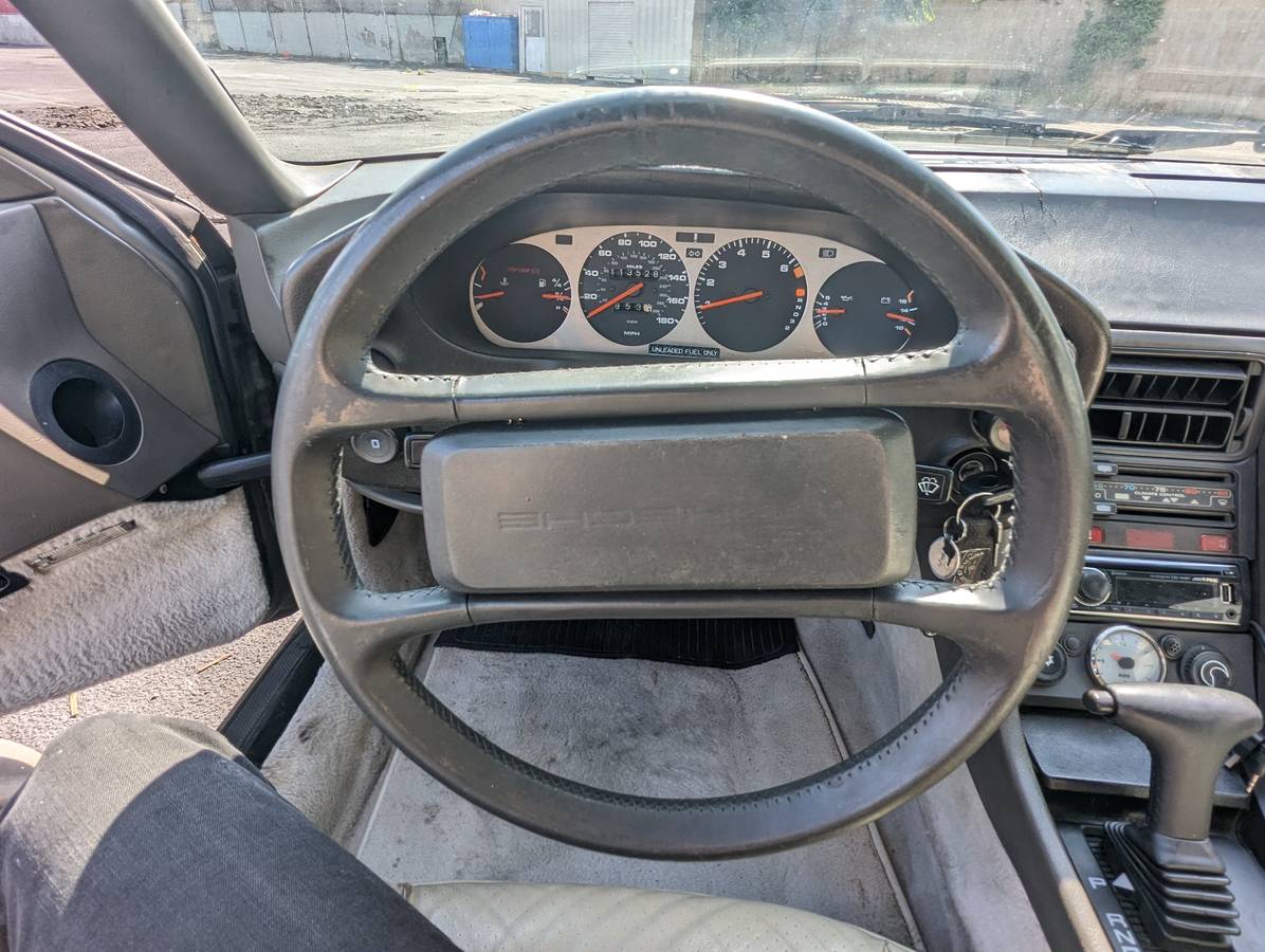 Porsche-928-s4-1988-green-10
