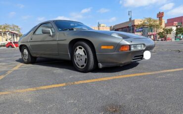 Porsche-928-s4-1988-green-23