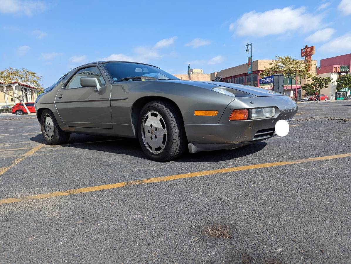 Porsche-928-s4-1988-green-23