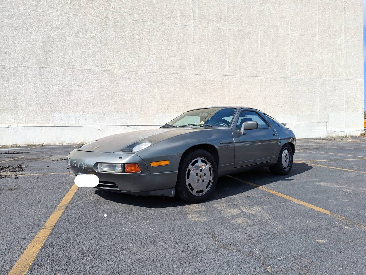Porsche-928-s4-1988-green