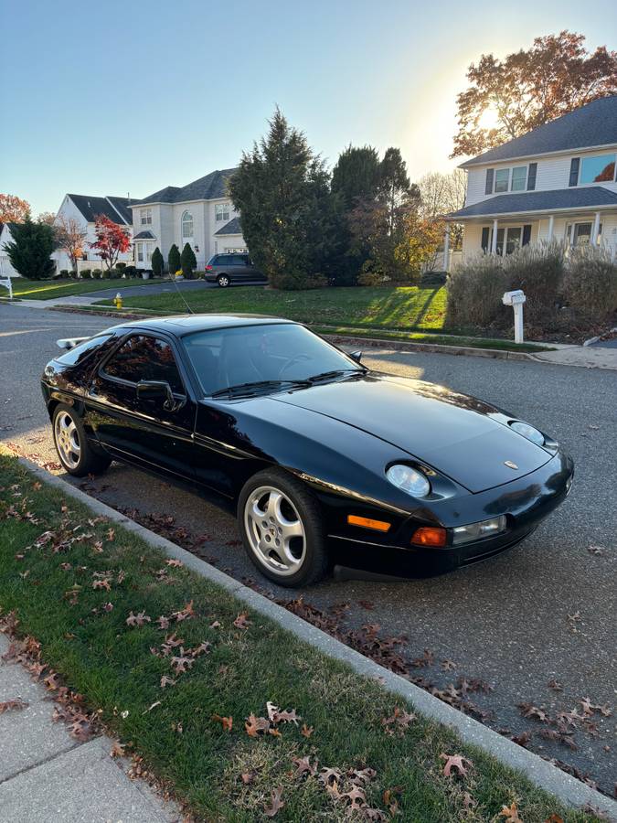 Porsche-928gt-1991-black-2