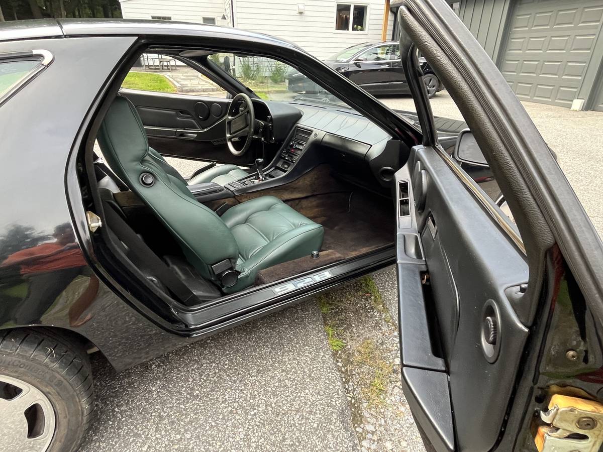 Porsche-928s-1986-19