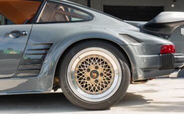 Porsche-930-1976-Coupe-4