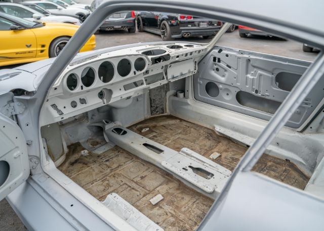 Porsche-930-1982-17