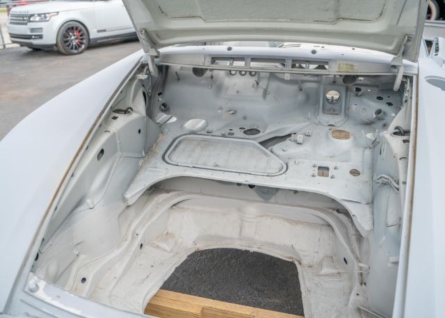 Porsche-930-1982-8