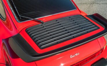 Porsche-930-turbo-1979-Guards-Red-Black-13