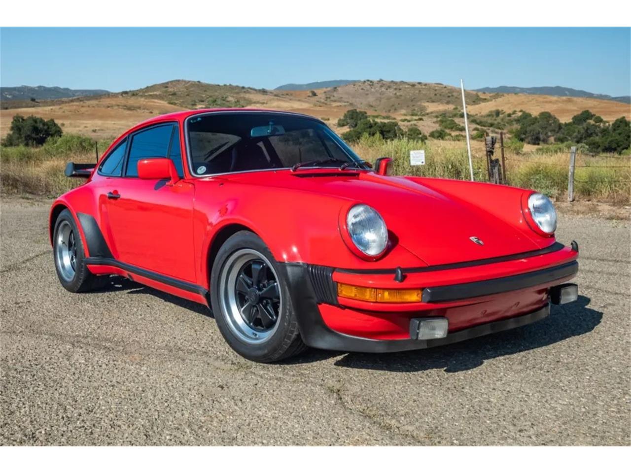 Porsche-930-turbo-1979-Guards-Red-Black-18